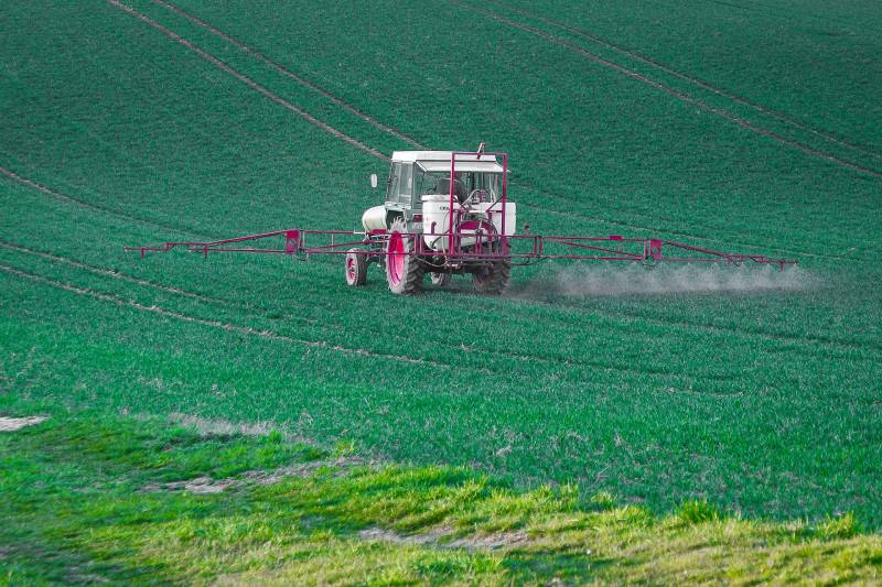 Comment se débarrasser des produits phytosanitaires dans une exploitation agricole ? Évenos 83